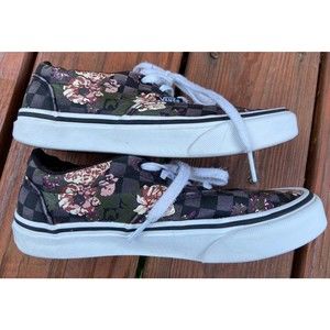 VANS 508731 Off The Wall Checkerboard Floral Sneakers Missy Kids Size 2 Nice